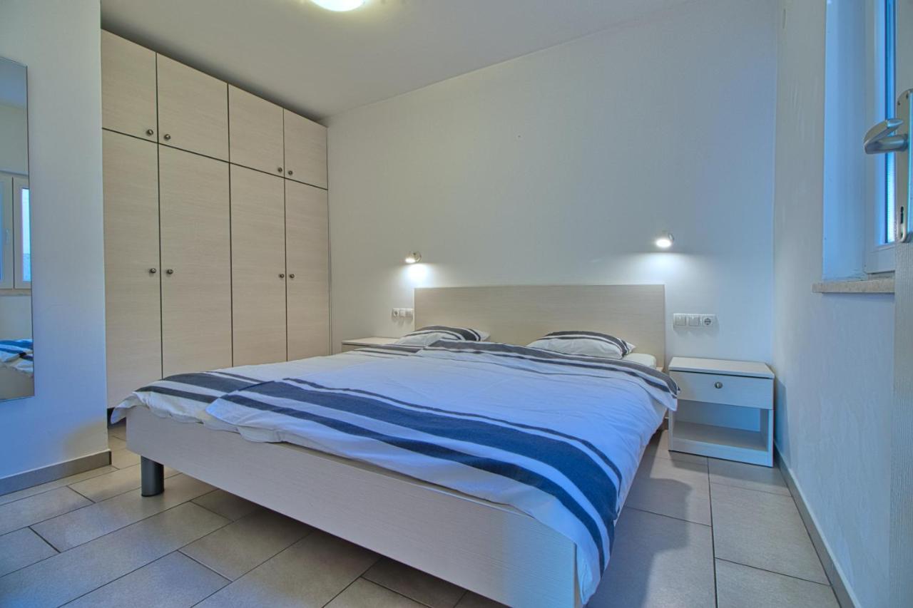 Apartments Podvorac Tribunj  Luaran gambar