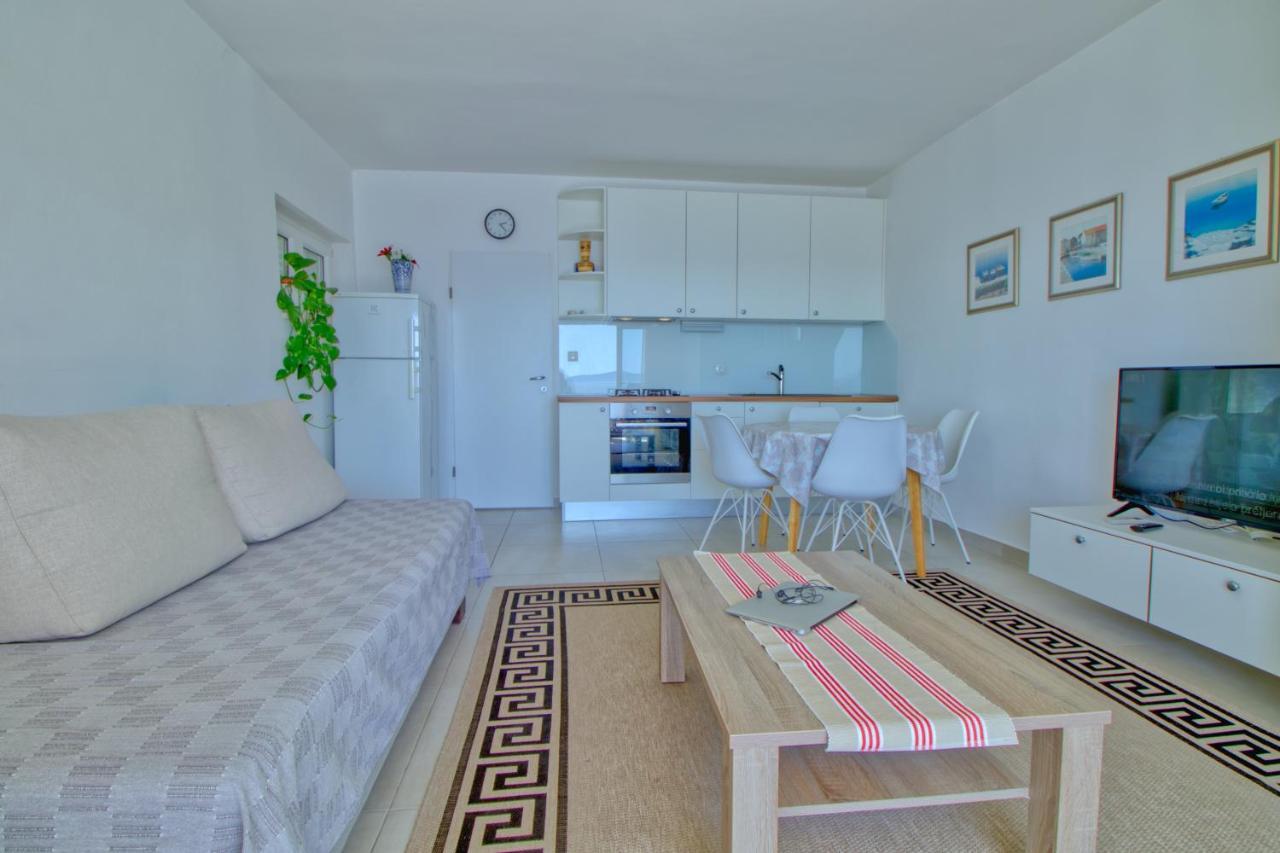 Apartments Podvorac Tribunj  Luaran gambar